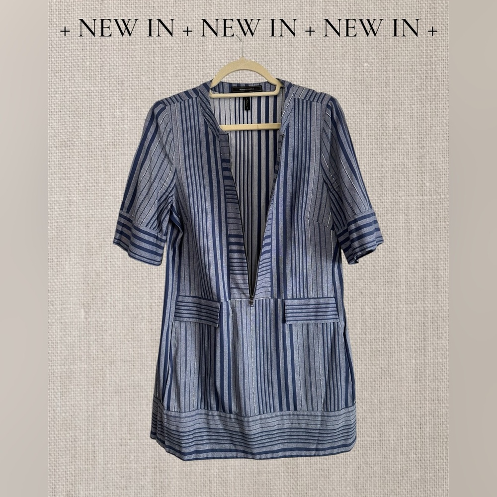 BCBG MaxAzria Striped V-Neck Tunic Dress